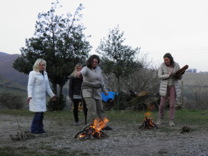 Feuerritual: Polaritäten finden Einheit miteinander